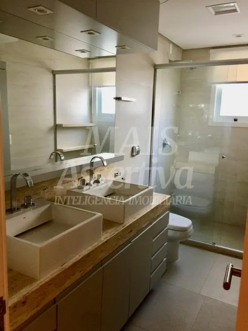 Apartamento Para Venda Mobiliado e Decorado com 03 dormitórios em Novo Hamburgo - Centro