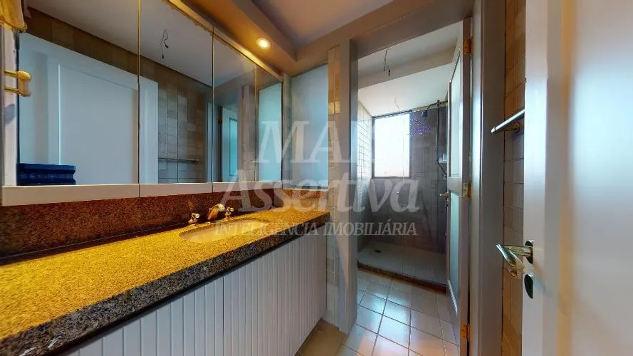 Excelente apartamento a venda com vista em Porto Alegre 