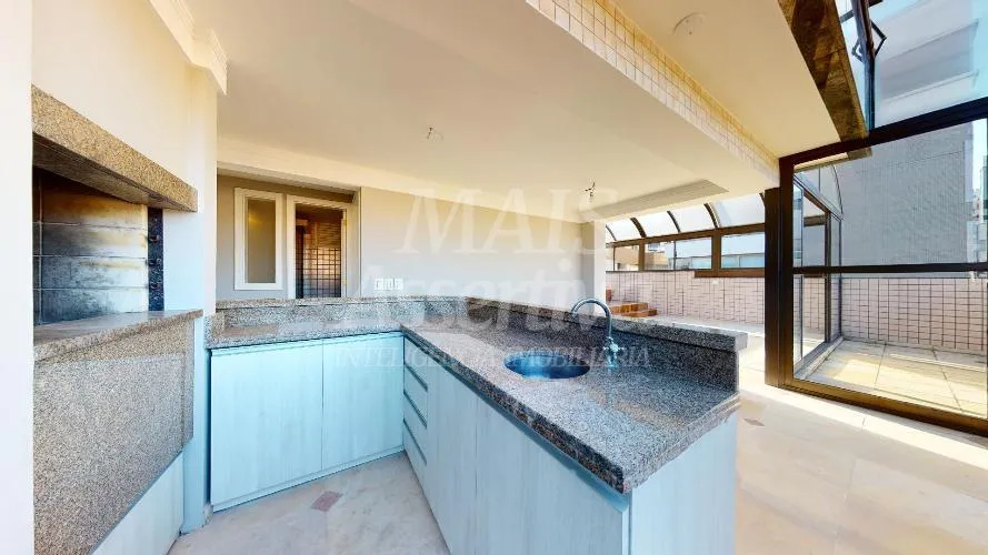 Excelente apartamento a venda com vista em Porto Alegre 