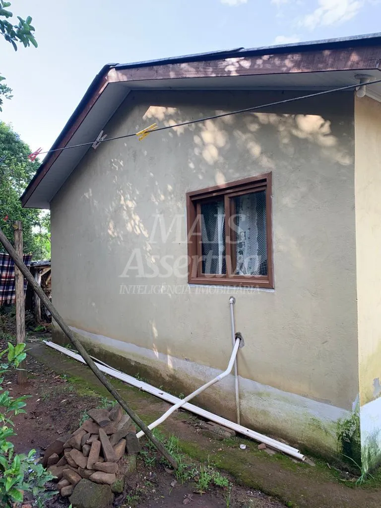 Duas casas a venda em Portão 