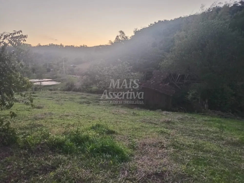 Excelente Chácara para Venda em Taquara Bairro Pega Fogo