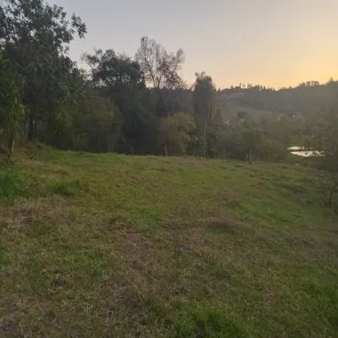 Excelente Chácara para Venda em Taquara Bairro Pega Fogo