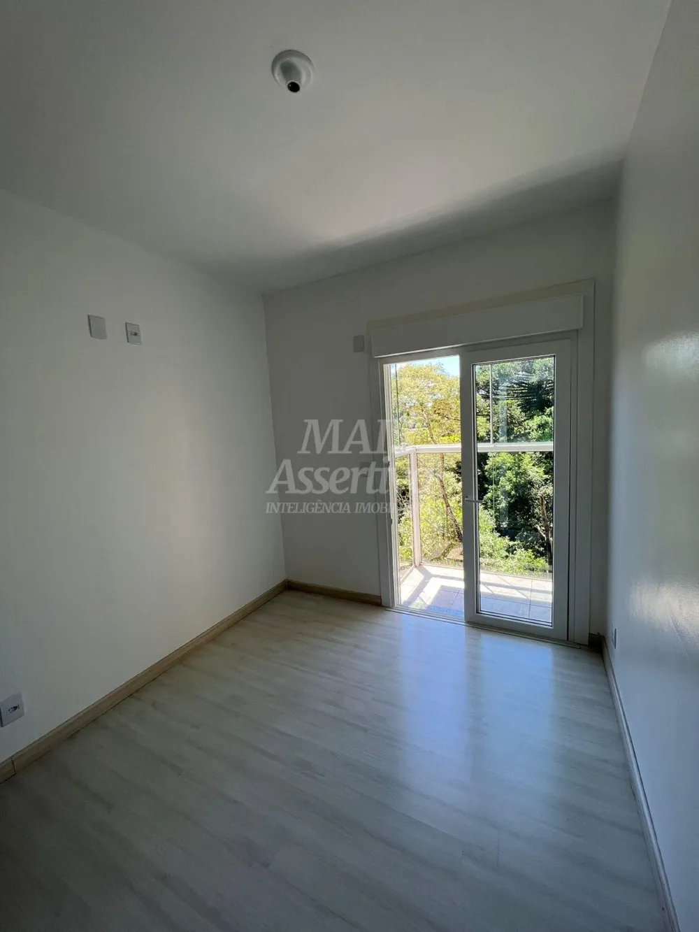 Apartamento semi-mobiliado a venda em São Bernardo - São Francisco de Paula/RS