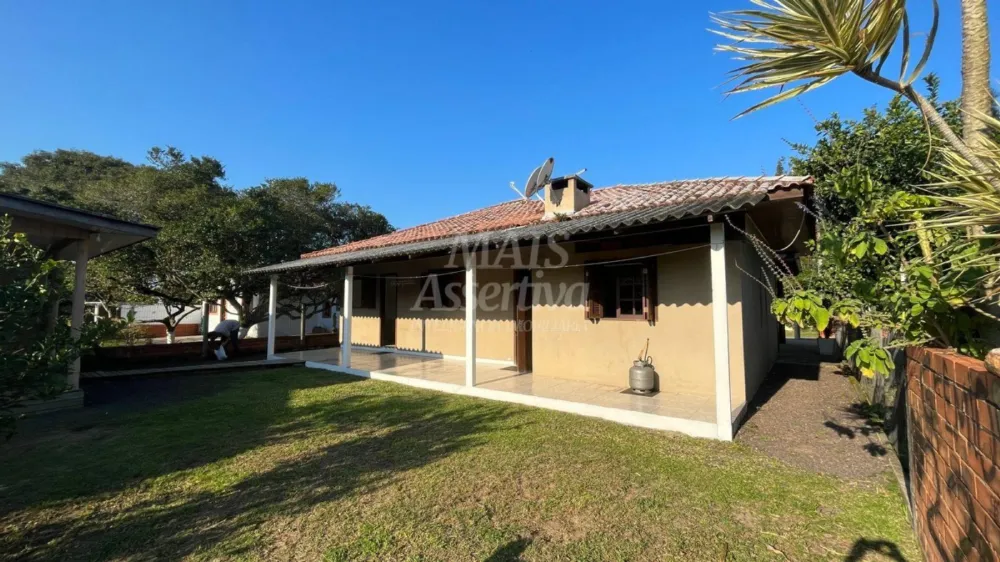 Casa Para Venda em Arroio do Sal