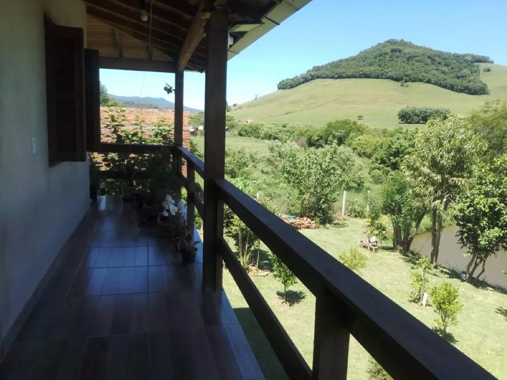 Chácara para Venda em Santo Antônio da Patrulha / RS no bairro Pinheirinhos