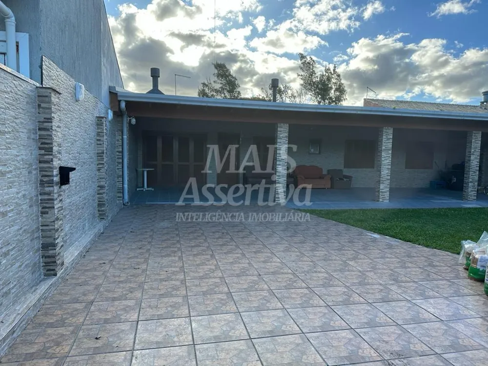 Ótima casa a venda localizada no Balneário Tramandaí Sul - Nova Tramandaí/RS. 
