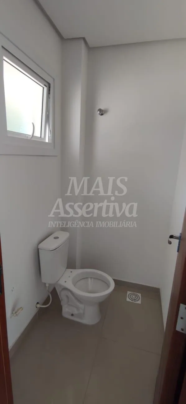 Ótimo Sobrado a venda no bairro Industrial em Novo Hamburgo/RS