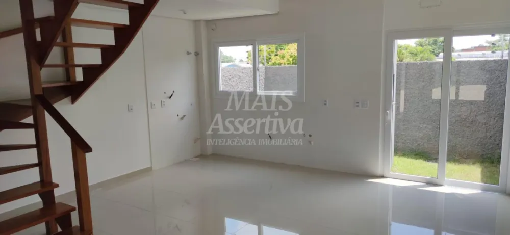 Ótimo Sobrado a venda no bairro Industrial em Novo Hamburgo/RS