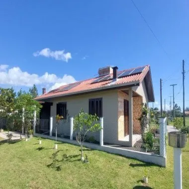 Exclente casa à venda no Balneario em Rondinha, Arroio do Sal - 2 dormitórios.