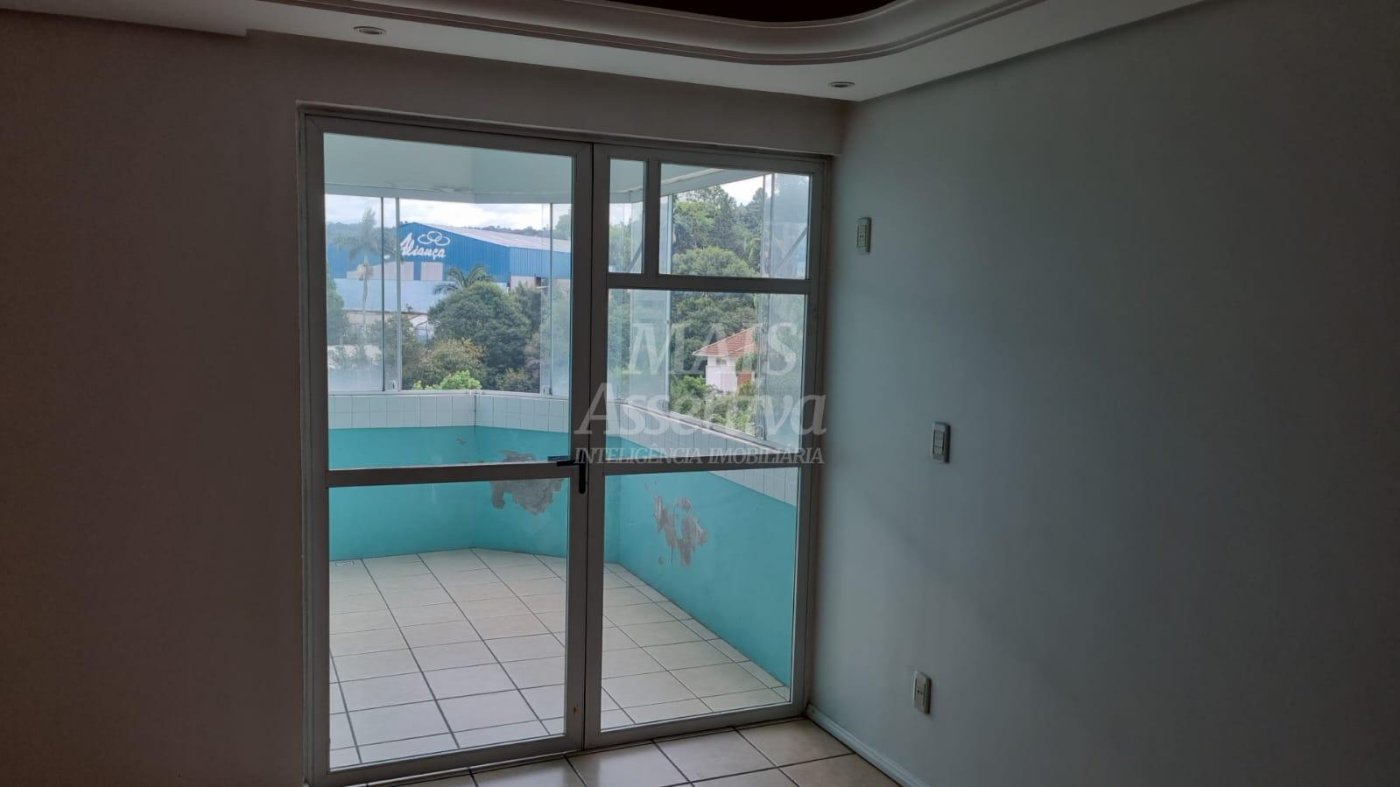 Apartamento semi mobiliado para locação, bairro Hamburgo Velho em Novo Hamburgo 