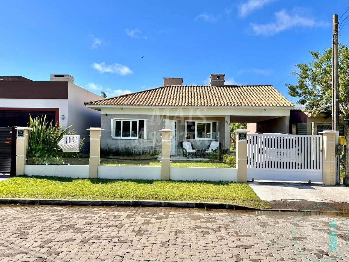 Casa mobiliada para venda em Xangrilá Rainha do Mar