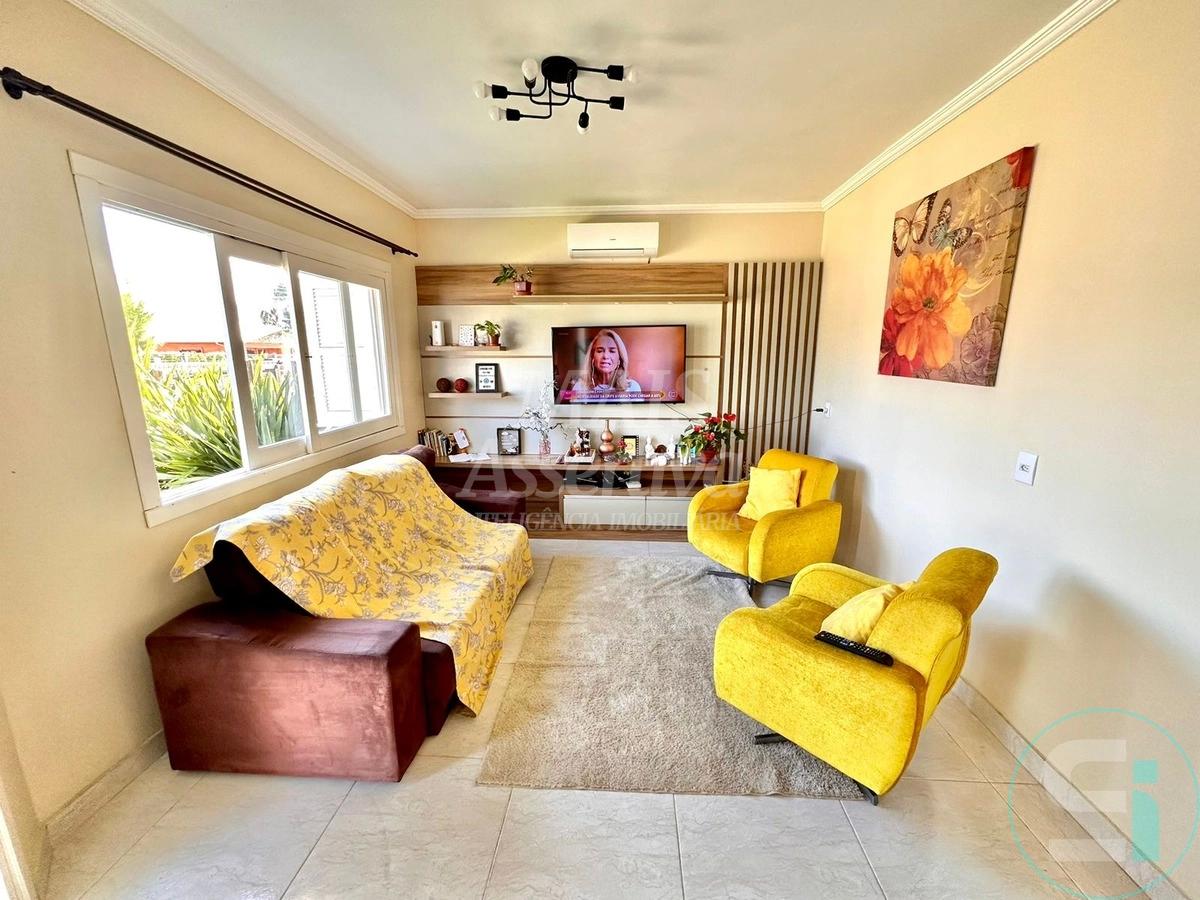 Casa mobiliada para venda em Xangrilá Rainha do Mar