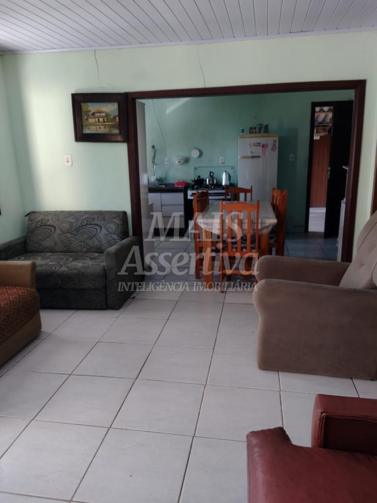 Casa para venda no Centro de Arroio do Sal  - 75,00m² 