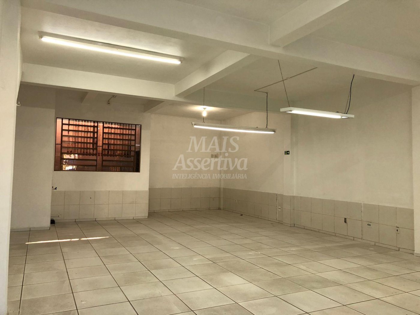 Sala comercial para locação na Bartolomeu de Gusmão, bairro Canudos em Novo Hamburgo 