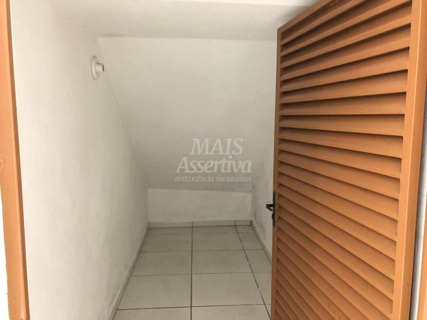 Sala comercial para locação na Bartolomeu de Gusmão, bairro Canudos em Novo Hamburgo 