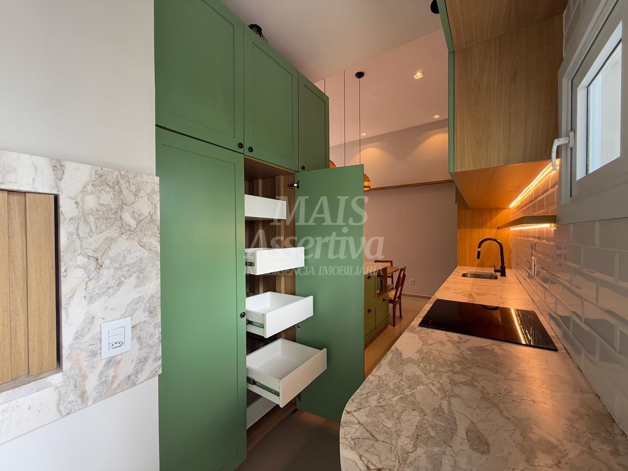 Excelente casa geminada à venda no Balneário Noiva do Mar em Xangri-Lá - Semi Mobiliada