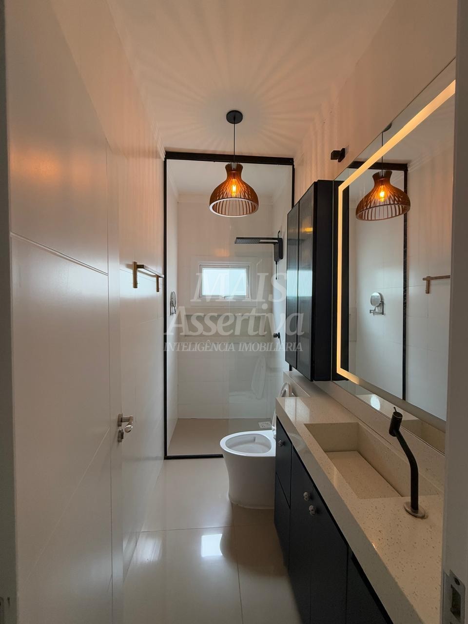 Excelente casa geminada à venda no Balneário Noiva do Mar em Xangri-Lá - Semi Mobiliada