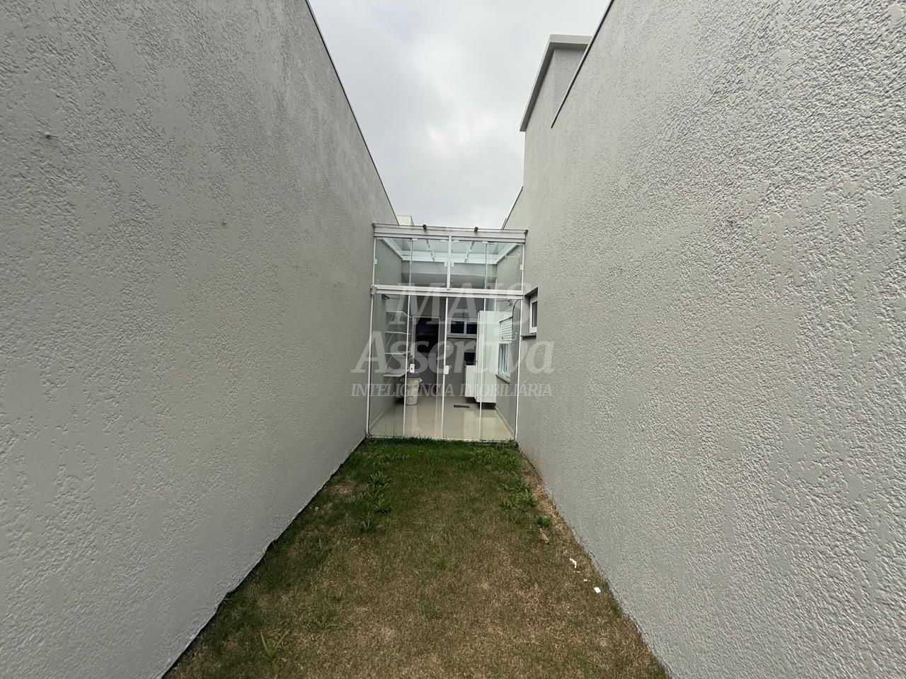 Excelente casa geminada à venda no Balneário Noiva do Mar em Xangri-Lá - Semi Mobiliada