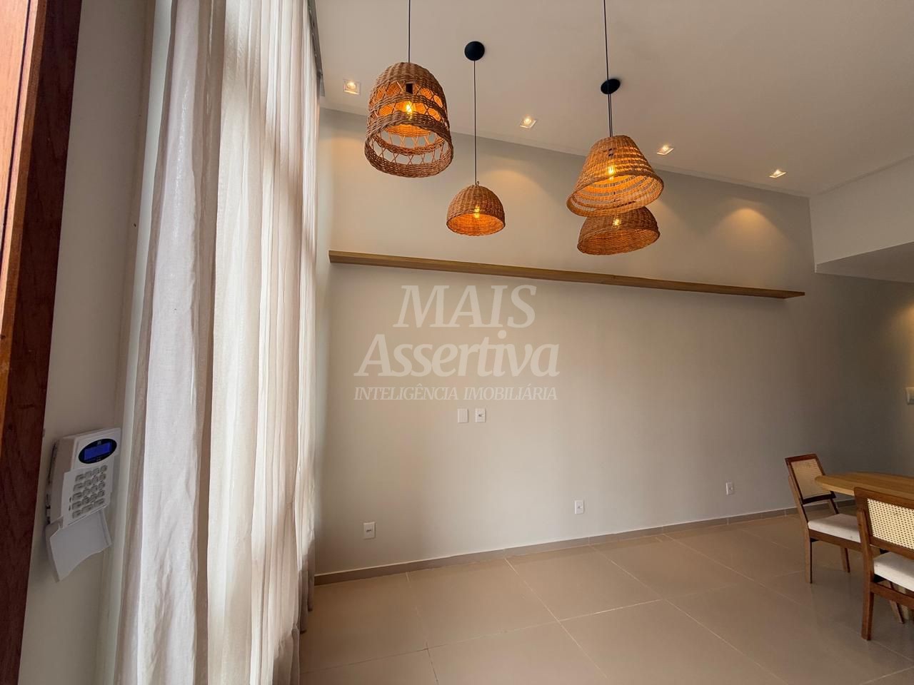 Excelente casa geminada à venda no Balneário Noiva do Mar em Xangri-Lá - Semi Mobiliada