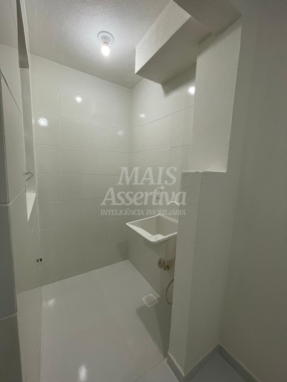 Excelente Apartamento térreo à venda no bairro São Miguel em São Leopoldo - 2 Dormitórios