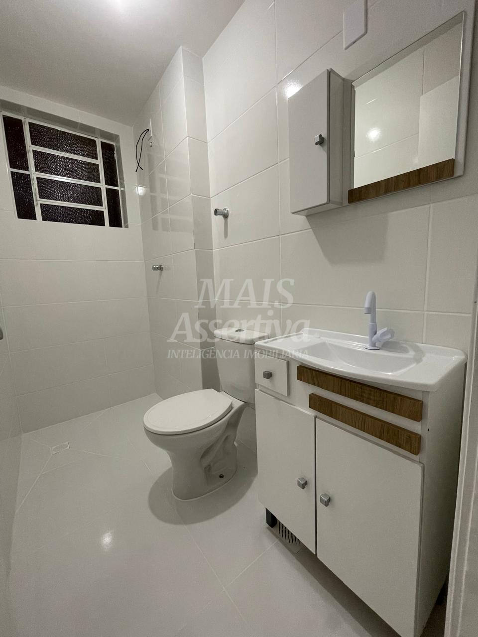 Excelente Apartamento térreo à venda no bairro São Miguel em São Leopoldo - 2 Dormitórios