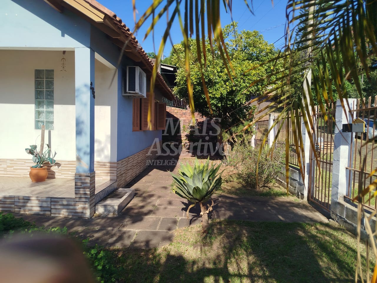 Casa 03 dormitórios para venda em São Leopoldo