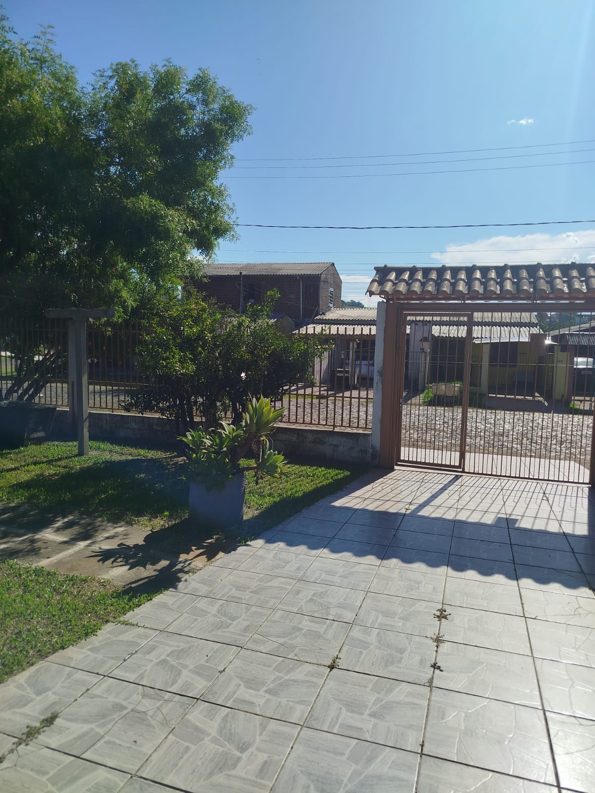 Casa 03 dormitórios para venda em São Leopoldo