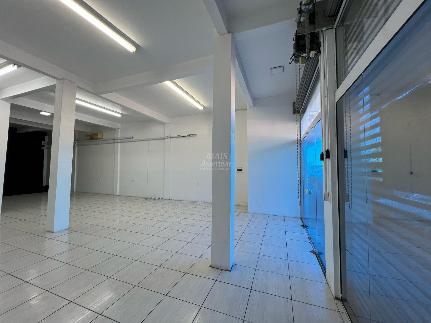 Excelente Sala Comercial para Locação na Rua Ícaro - Canudos, Novo Hamburgo/RS