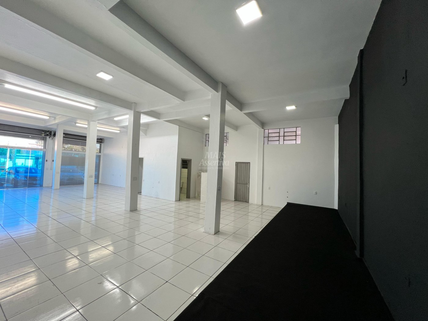 Excelente Sala Comercial para Locação na Rua Ícaro - Canudos, Novo Hamburgo/RS