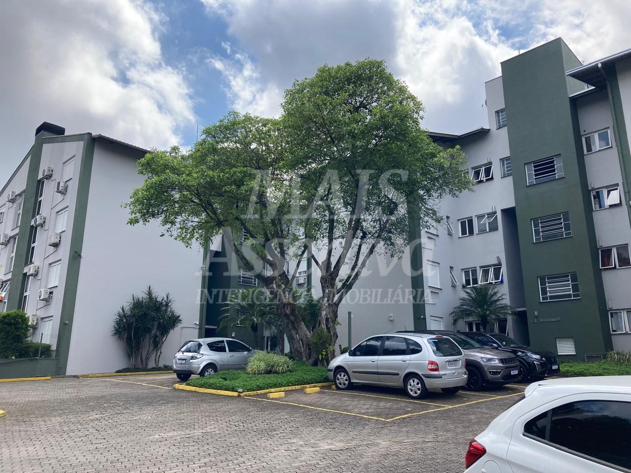 Excelente apartamento semimobiliado para venda  Novo Hamburgo bairro Hamb Velho