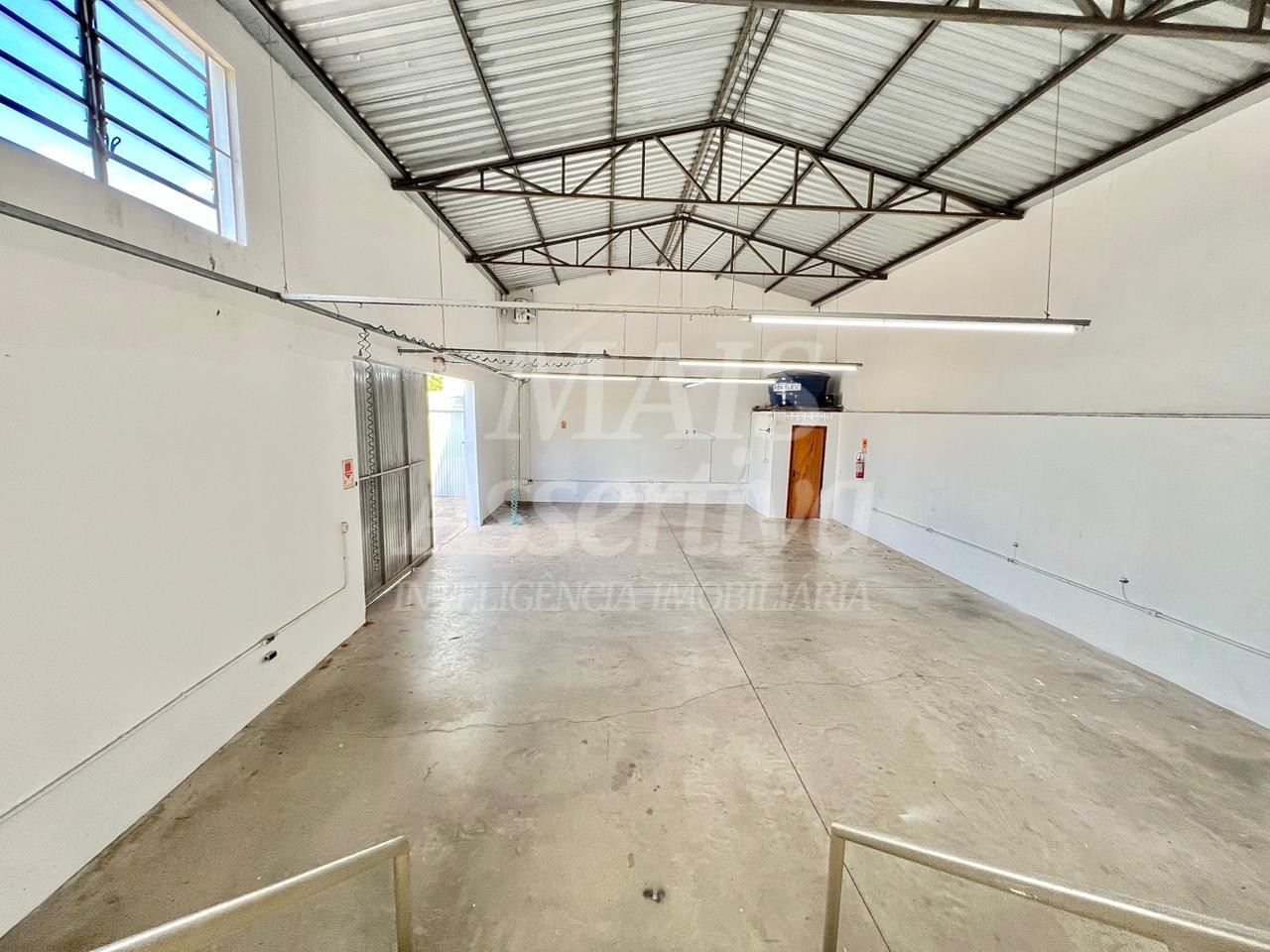 Prédio comercial para locação, bairro Ipiranga em Campo Bom/RS.