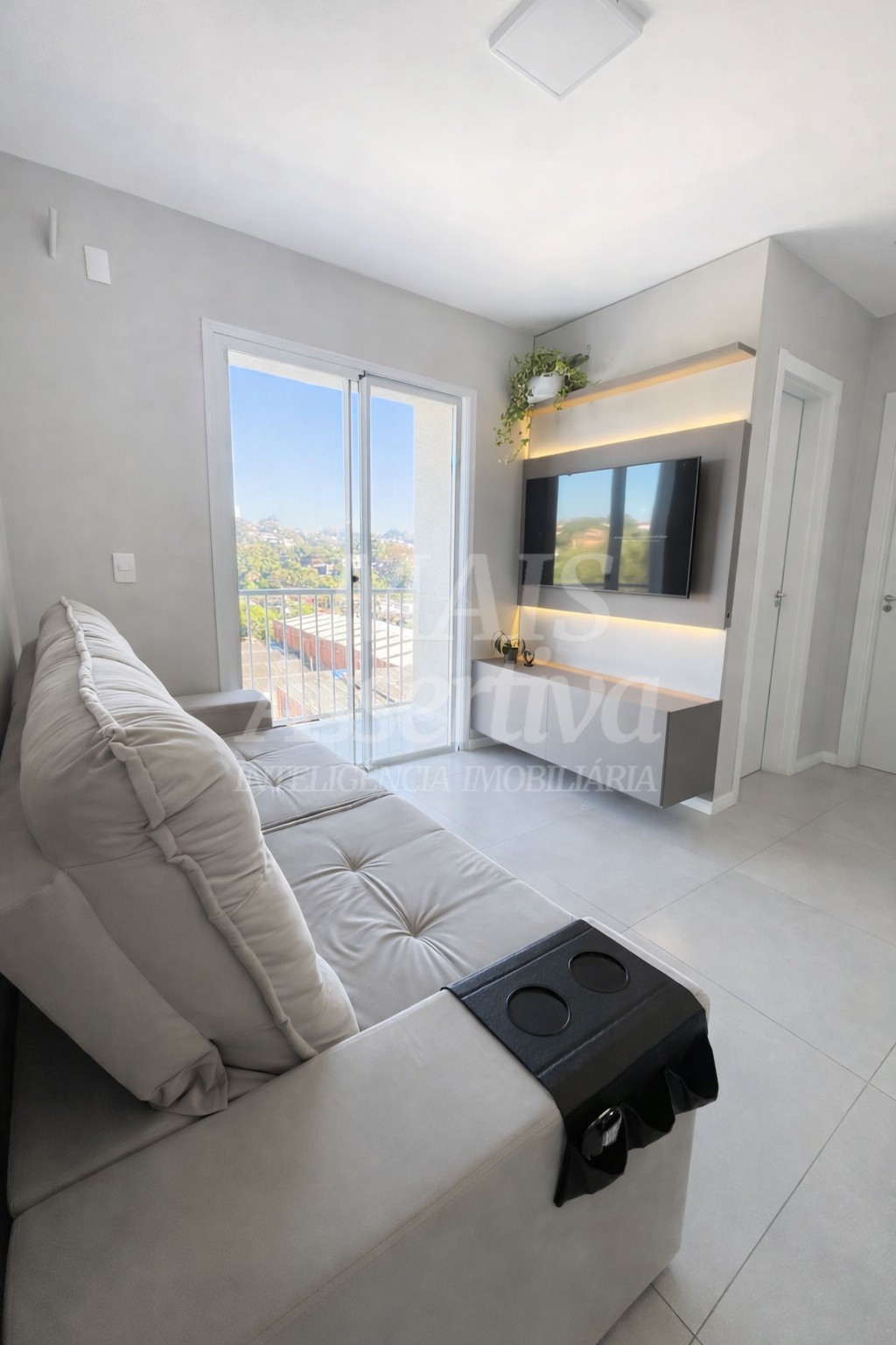 Apartamento semi mobiliado para venda - Residencial Alcântara, bairro Rondônia em Novo Hamburgo 