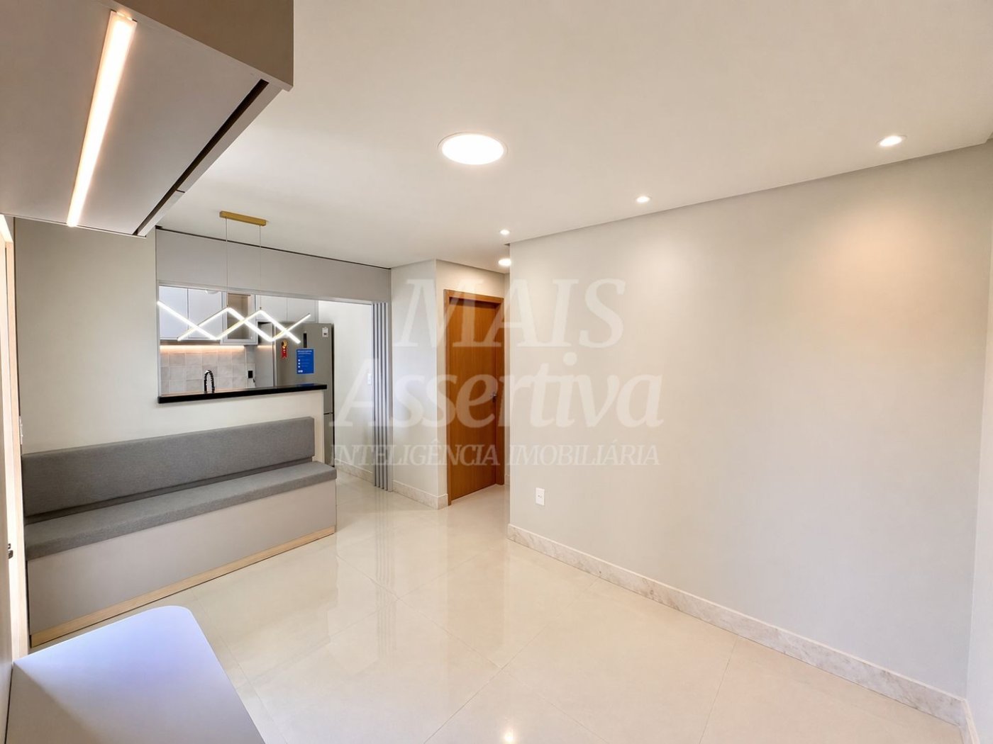 Apartamento 2 quartos para Venda no bairro Rondônia em Novo Hamburgo