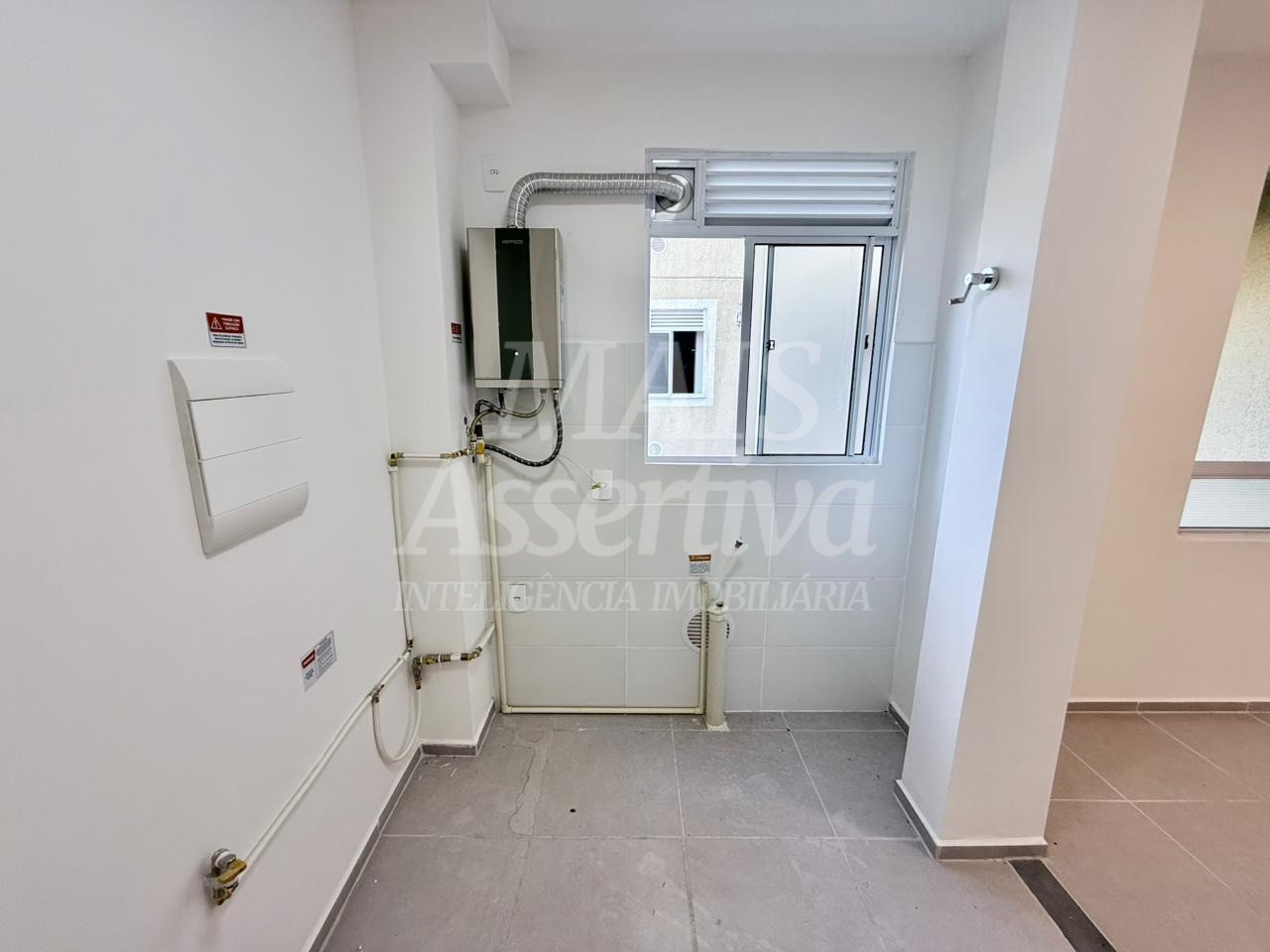 Apartamento térreo de 1 dormitório para locação - Porto Rotterdam 