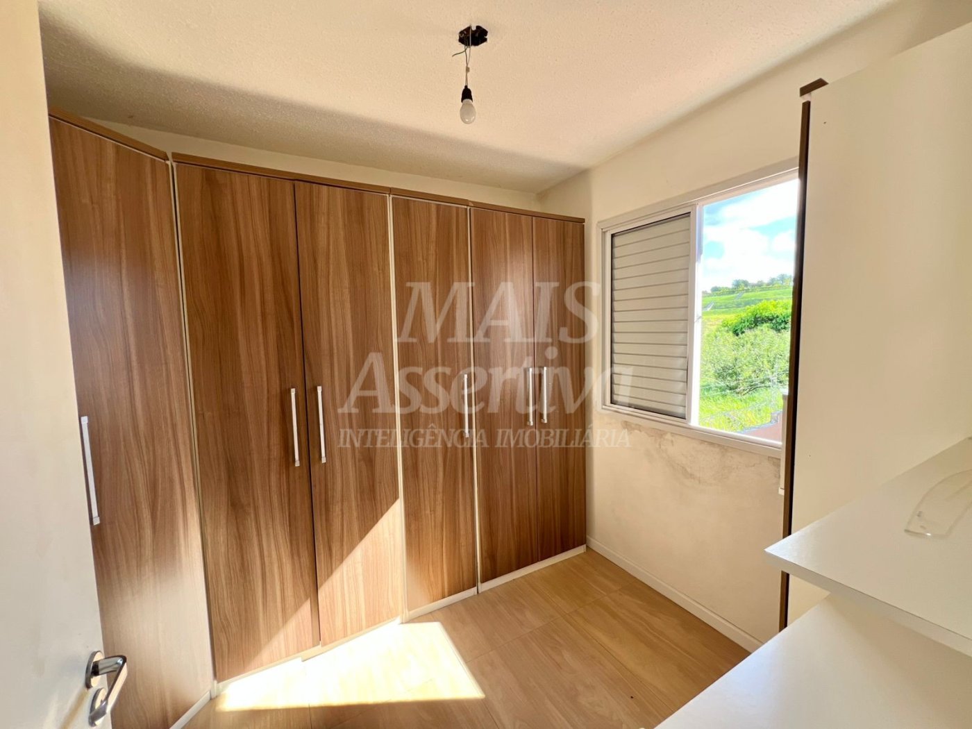 Casa semi mobiliado para venda - Residencial Vale de Figueras em Novo Hamburgo
