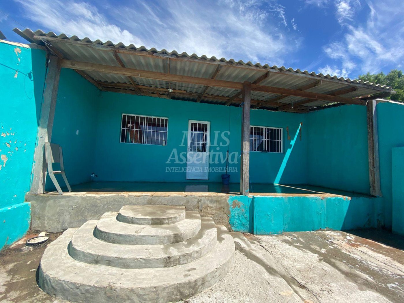 Ótima casa a venda em São Leopoldo/RS - 2 vagas de garagem