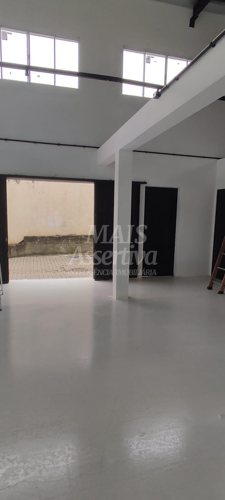 Excelente sala ccomercial para locação no bairro Boa Saúde em Novo Hamburgo 