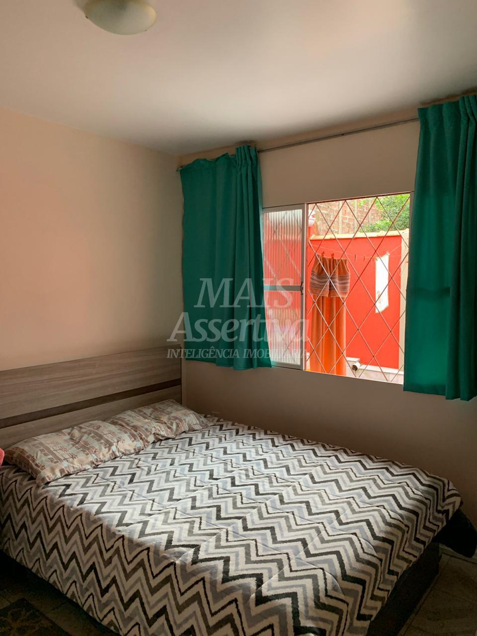 Casa a venda no bairro Jardim Algarve em Alvorada/RS - 2 dormitórios