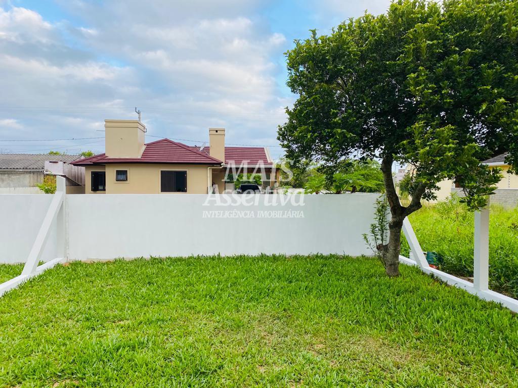 Casa para Venda em Arroio Do Sal / RS no bairro Centro
