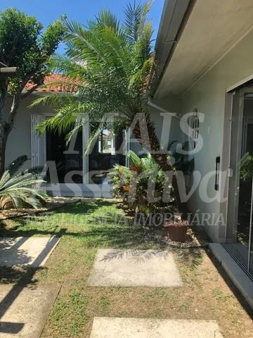 Ótima casa a venda em Rainha do Mar, Xangri-Lá/RS - 4 dormitórios