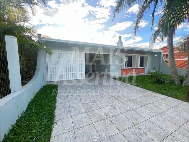 Ótima casa a venda em Rainha do Mar, Xangri-Lá/RS - 4 dormitórios