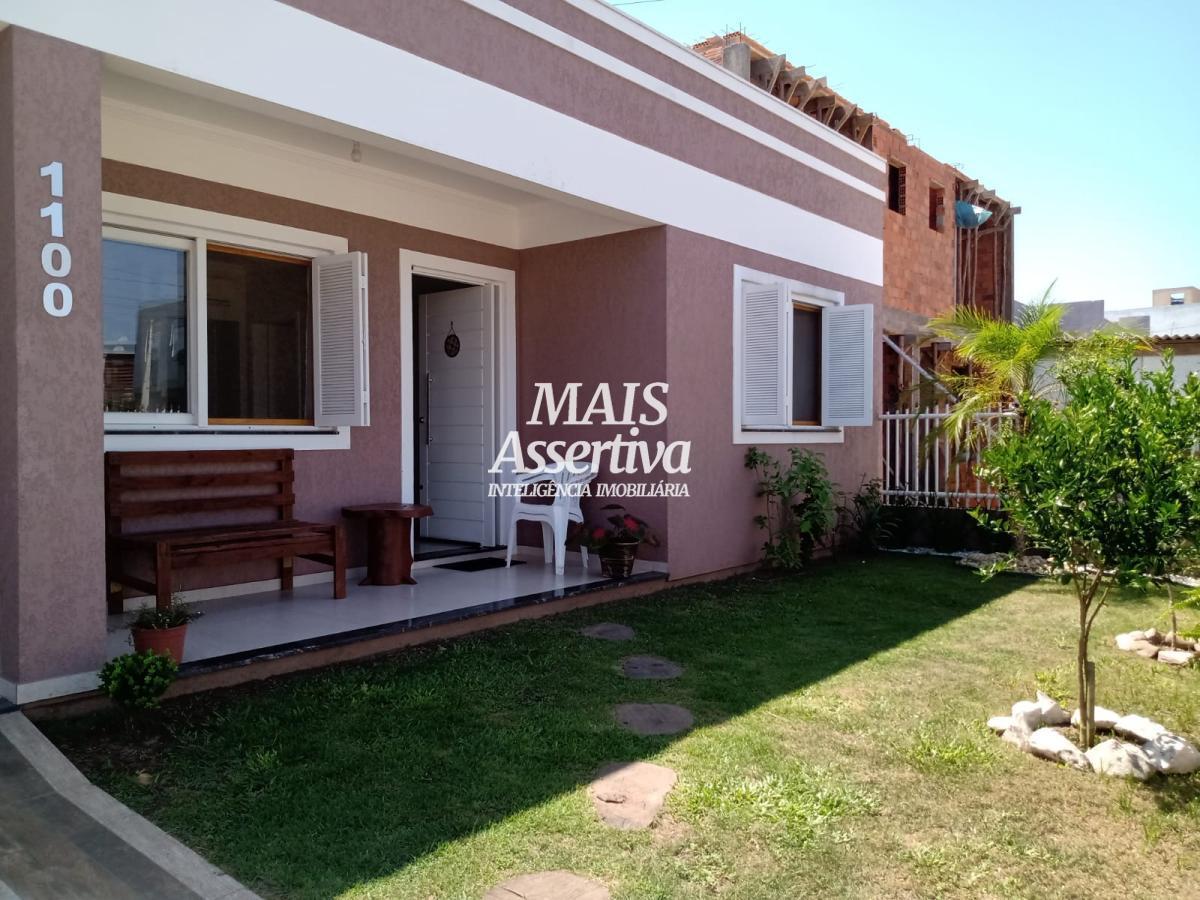 Casa para Venda em Capão da Canoa / RS no bairro Guarani
